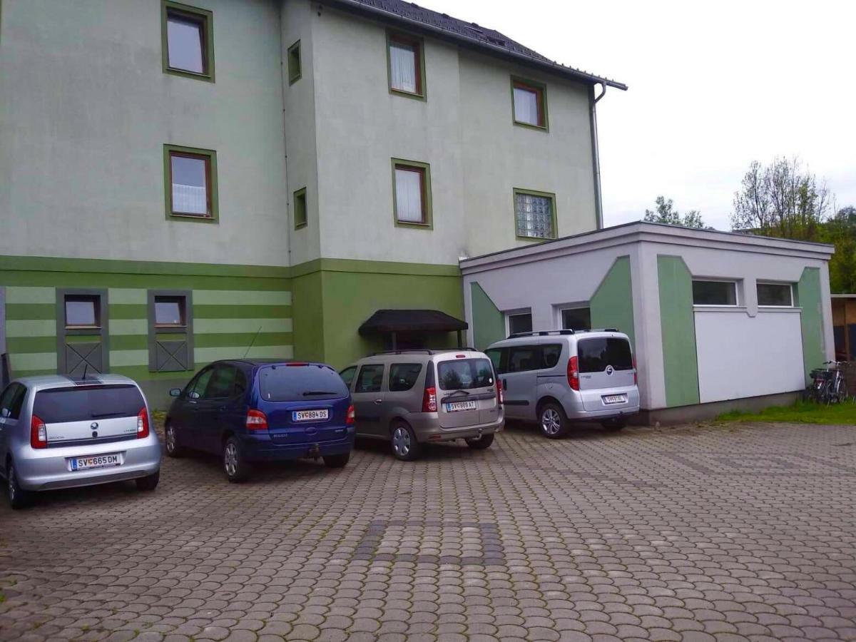 Ferienwohnung Poganz Sankt Veit an der Glan Bagian luar foto